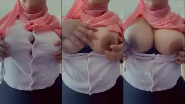 Lustyberryy Jilbab Pink Toket Jumbo Bugil Ngentot Liar